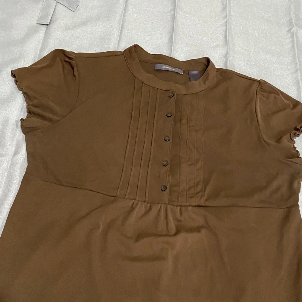 Liz Claiborne Chocolate Button-Up Blouse